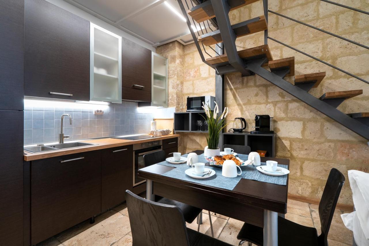 Stazione & Politecnico Stylish Apt With Netflix Bari Exterior foto