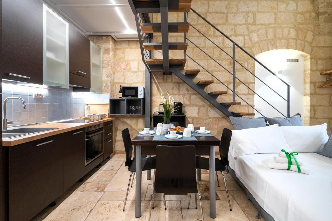 Stazione & Politecnico Stylish Apt With Netflix Bari Exterior foto